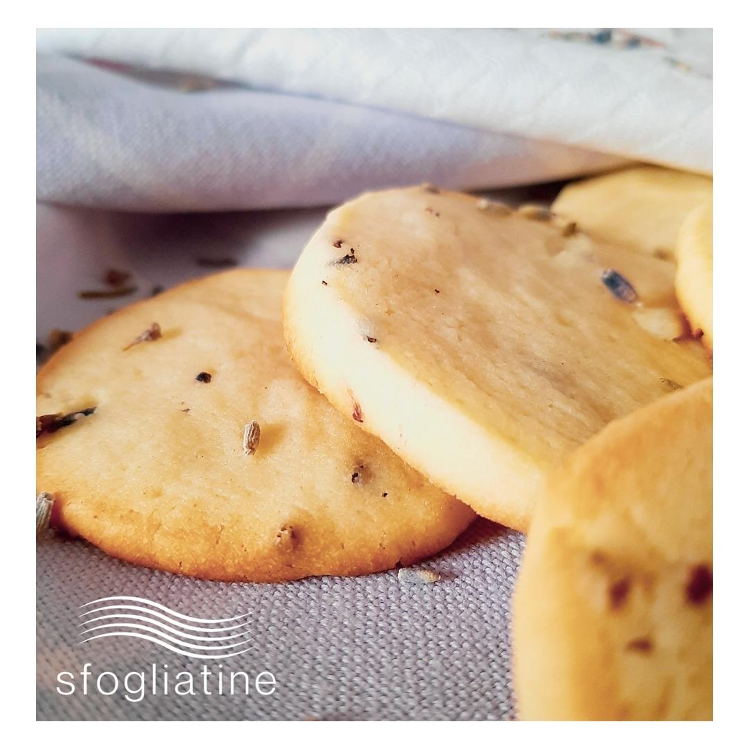 biscotti-alla-lavanda